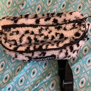 Supreme Leopard Fleece Waist Bag